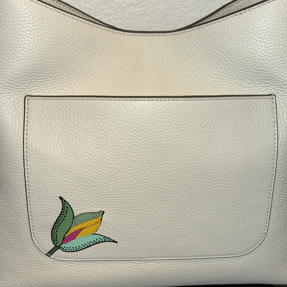 Tory Burch NWT Thea Appliqué Ivory Hobo Leather - Picture 4 of 10